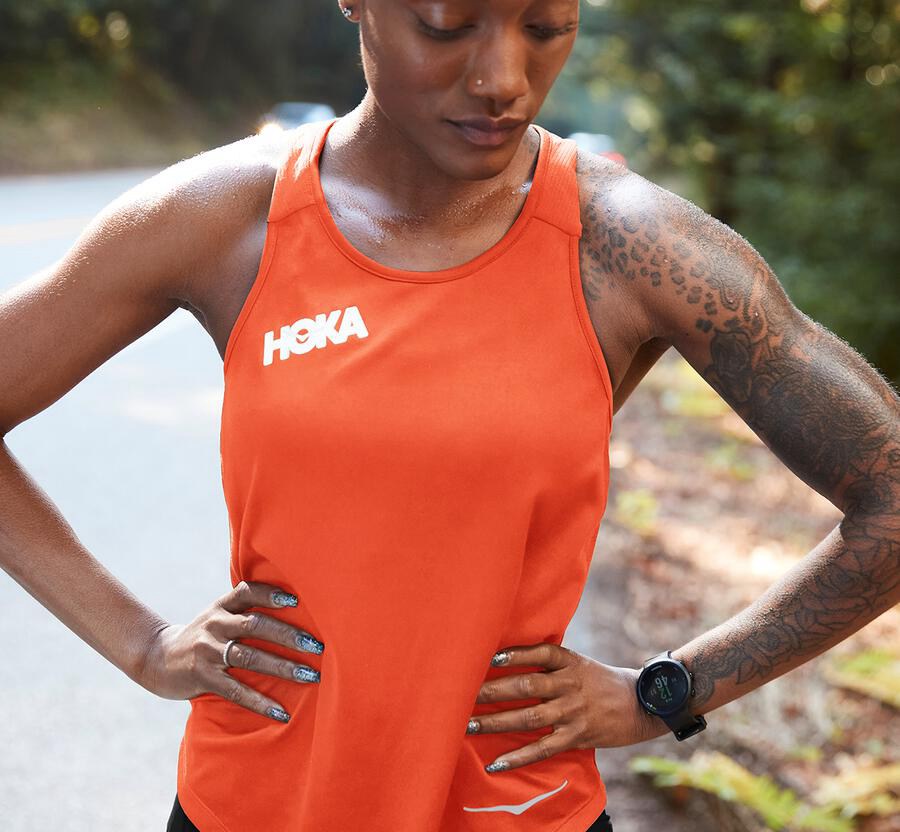 Hoka One One Top Dames - Performance Tank - Oranje - AP9045861